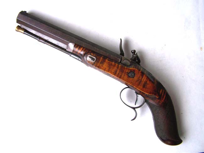 An Exceptionally fine pair of English Flintlock Duelling Pistols by William Smith of London circa 1806-1816. — image 7